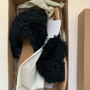 UGG Joni Slides - Never Worn